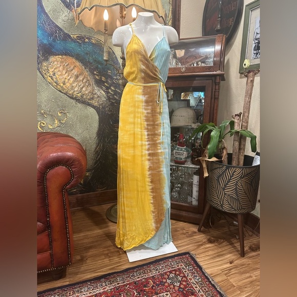 EUC YFB Elegant Yellow and Blue tie-dye Maxi Dress - Picture 1 of 7